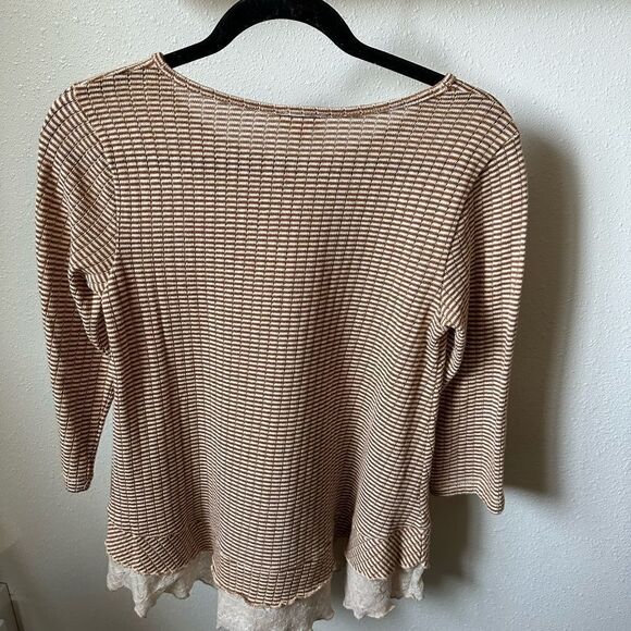 WOMENS TOP SIZE SMALL - Picture 4 of 4